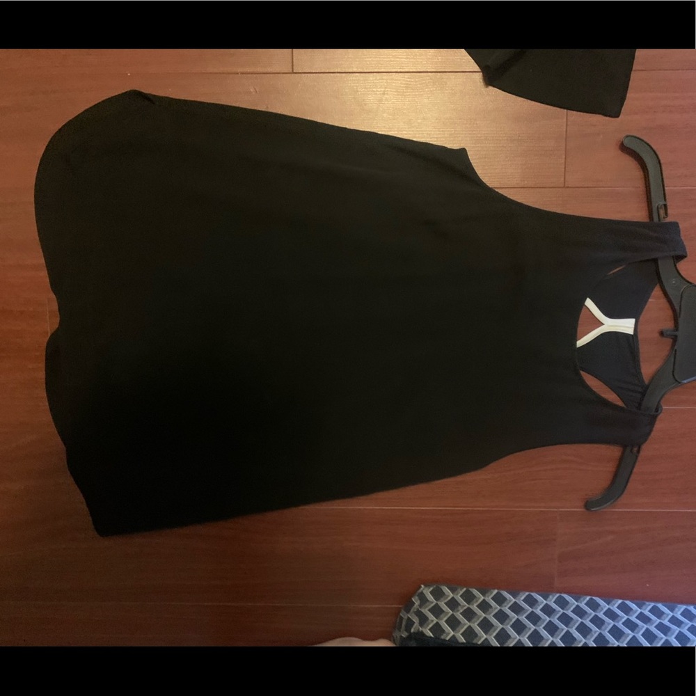 Kit and Ace long tank top
